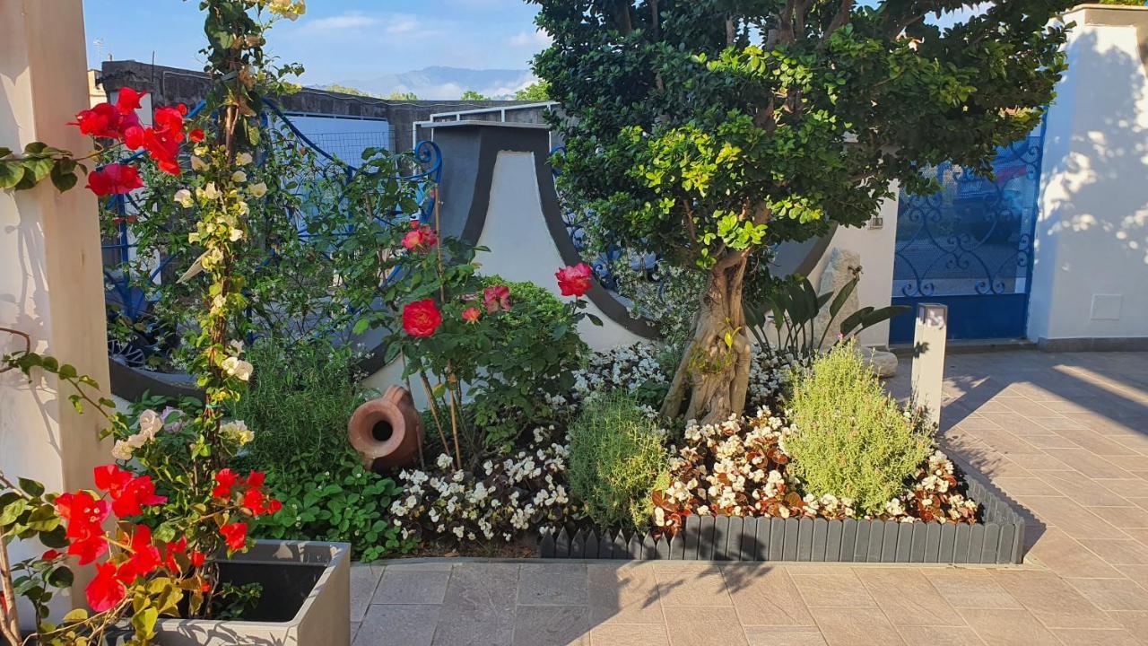 Sorrento Garden Room Экстерьер фото